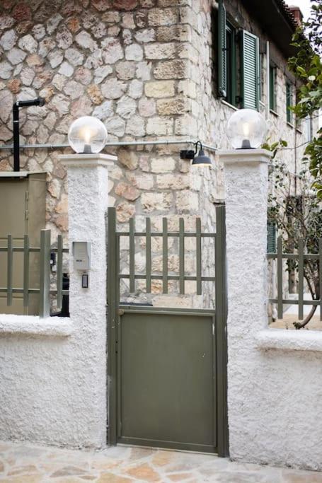 Queen'S Stone Legend, Royal Living By Acropolis Athen Exterior foto