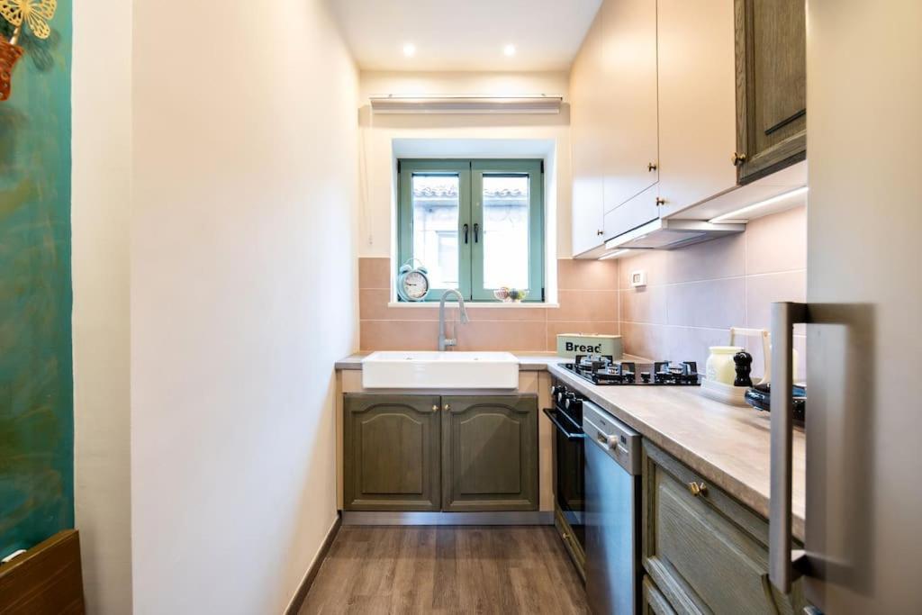 Queen'S Stone Legend, Royal Living By Acropolis Athen Exterior foto