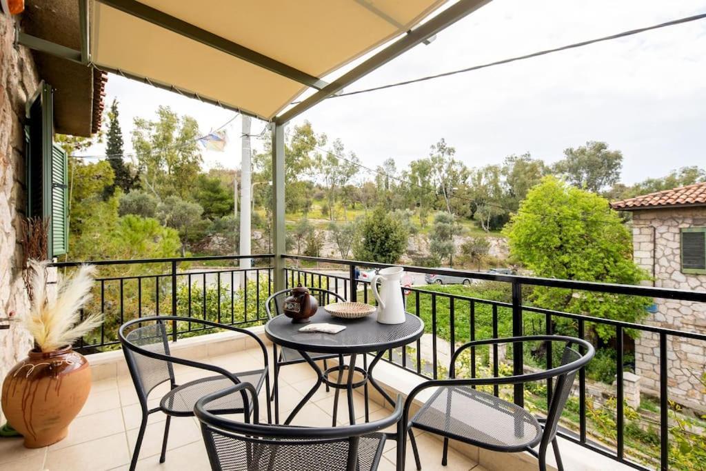 Queen'S Stone Legend, Royal Living By Acropolis Athen Exterior foto